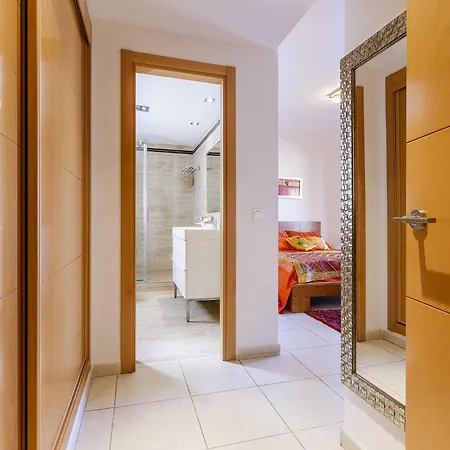 A&n Sea View Penthouse With Large Terrace & Pool *