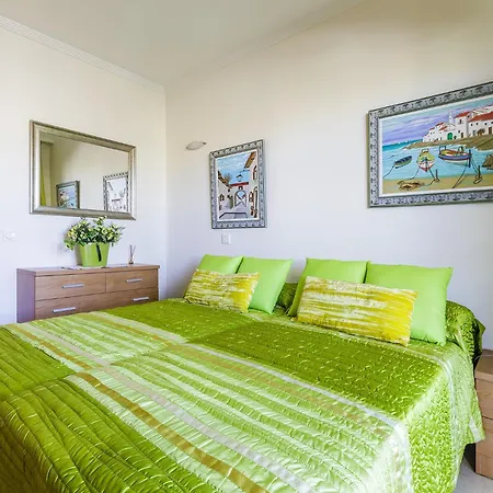 A&n Sea View Penthouse With Large Terrace & Pool Daire