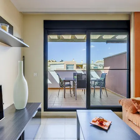 A&n Sea View Penthouse With Large Terrace & Pool Daire
